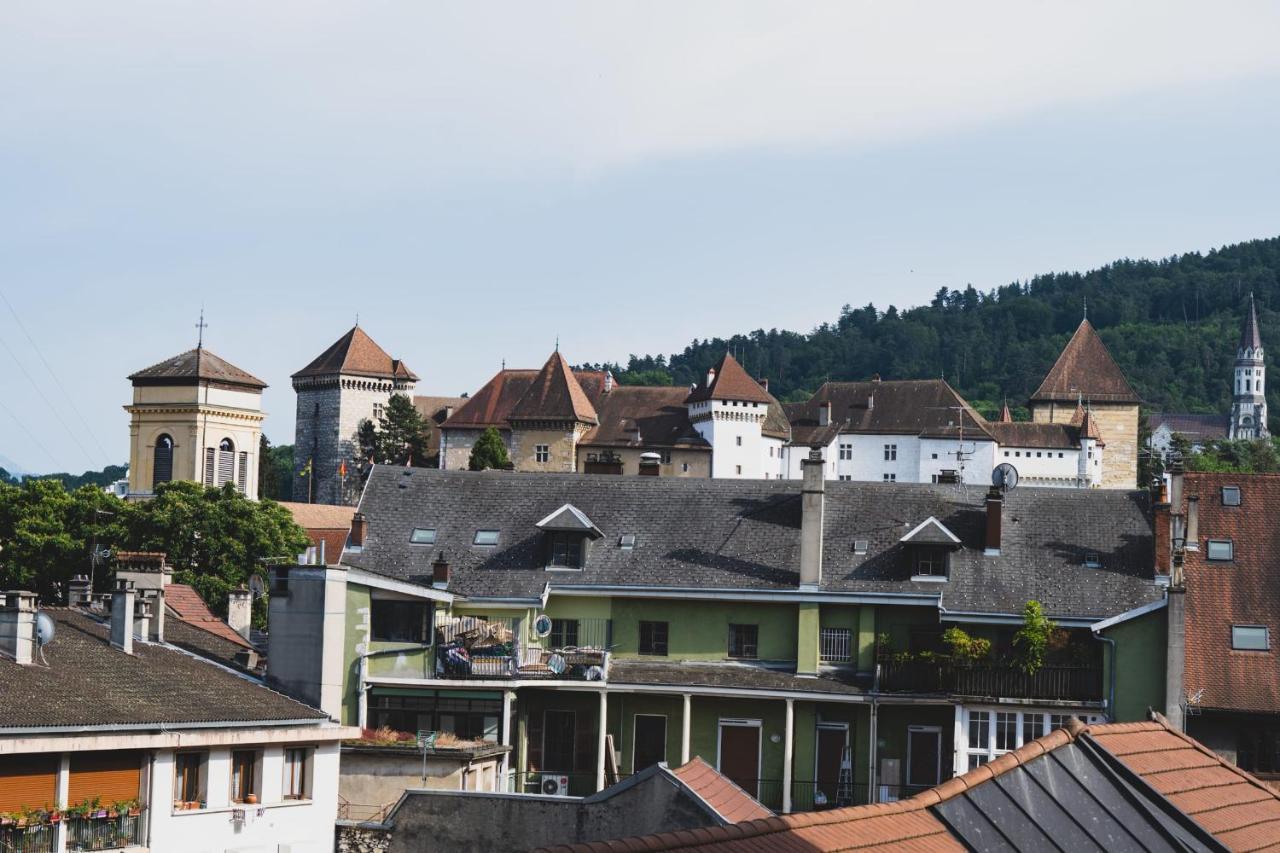 Le Duplex Vaugelas Atypique En Plein Centre Ville Annecy Exterior foto